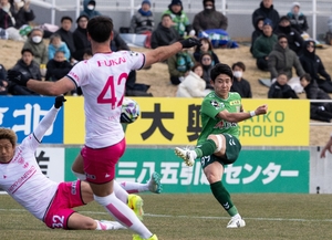 ヴァンラーレ1点遠く シュート19本、決定力欠く