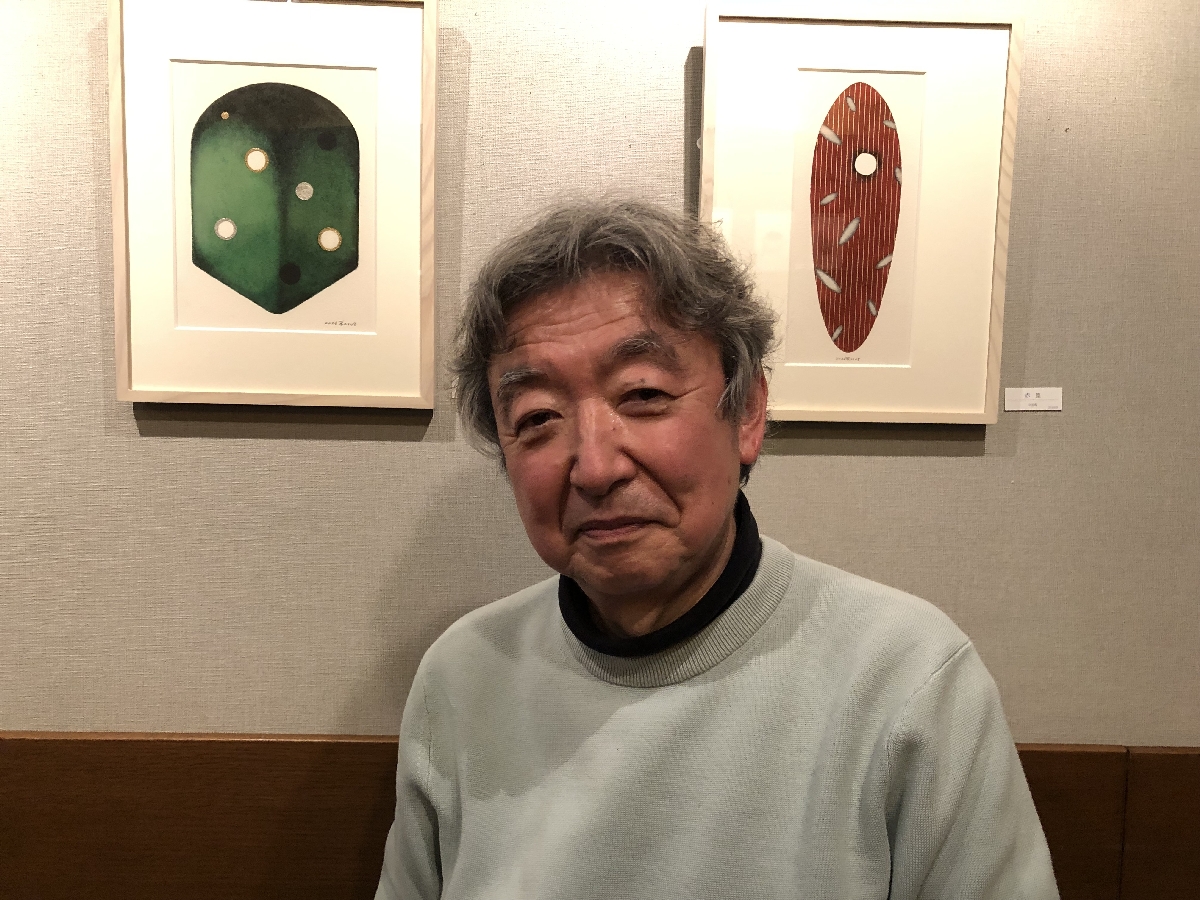 「ノスタルジア(郷愁)」をテーマにした水彩画の個展を開いている田村晴樹さん(取材協力:加々美洋子店長)