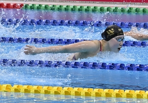 【競泳日本選手権】緊張でいつもの泳ぎできず/女子400個人メドレーの佐々木