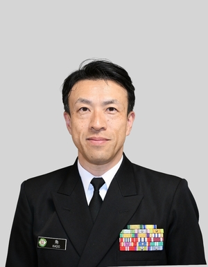 海自八戸の角群司令が着任 「理解得ながら関係築きたい」