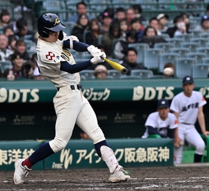 光星・菅沼、2試合連続3打点の活躍 8強導く/センバツ