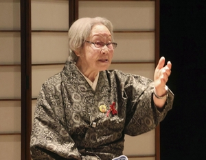 【東北見聞録】昔話語り部、新人デビュー　高齢化危機に、継承誓う