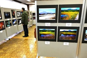 第１９回夢百科ギャラリー１００点写真展　１５日まで【作品ピックアップ付】