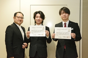 1級建築施工管理技士補、山本さんと榎本さん(共に八戸出身)合格 アレック卒業生