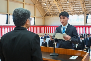 農業担い手、新たな一歩　青森県営農大で入学式