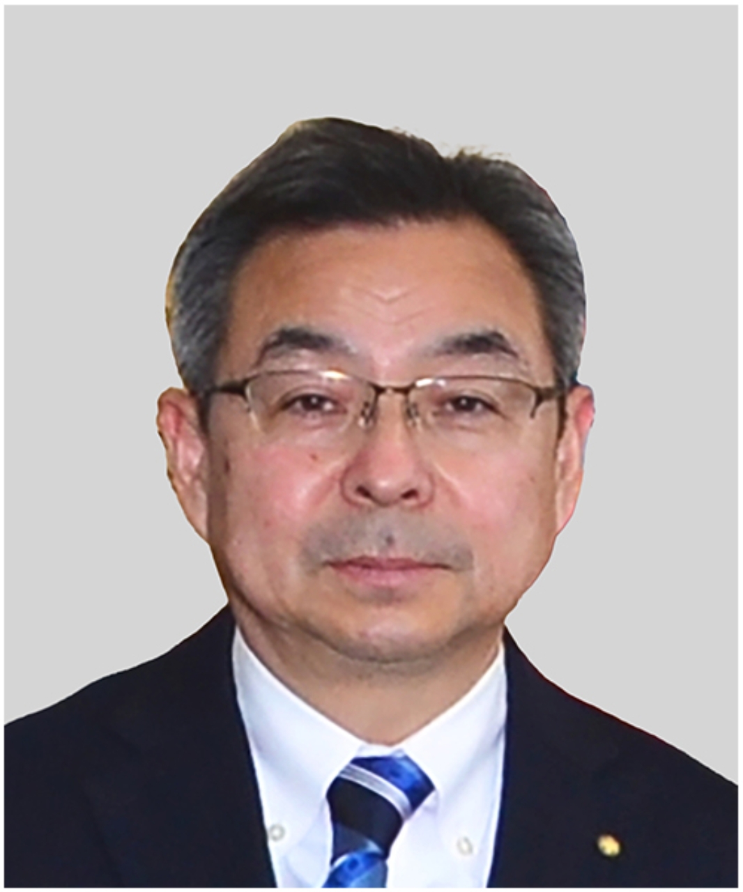 坊良英樹氏