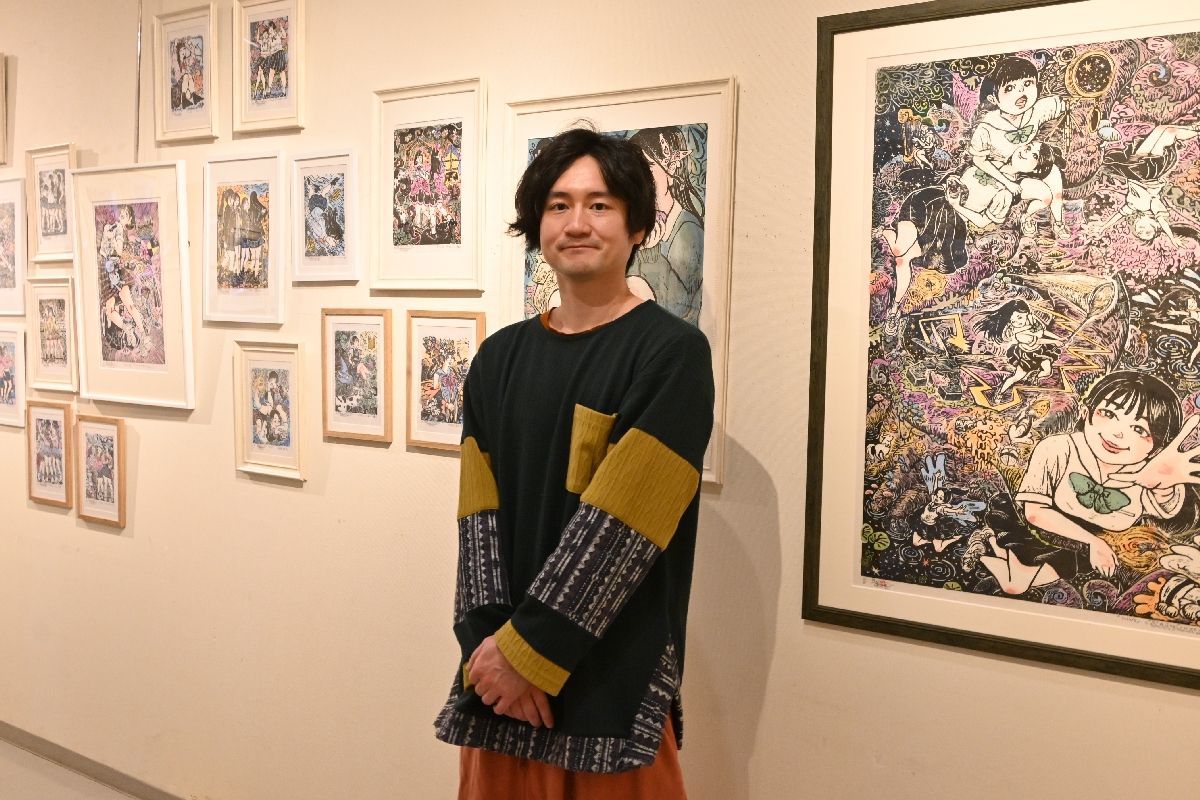 展示会を開く、しばやまいぬさん