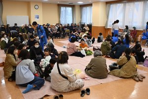 津波警報で市民続々避難 高まる防災意識、課題も浮き彫り