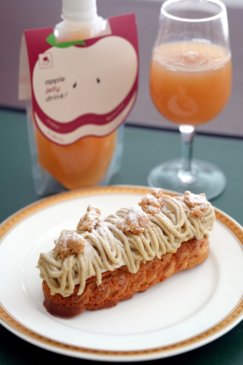 糸谷哲郎九段が午後のおやつで注文した「小栗山モンブランエクレール」(日本将棋連盟提供)