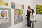 「春の花」テーマの90点　アトリエ原石作品展３日まで