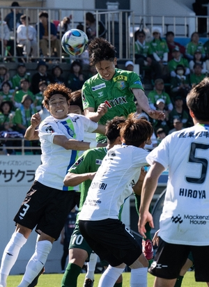 【ヴァンラーレ八戸】高見の「全緑」ポイント　悔やまれる前半早々の失点【湘南戦】