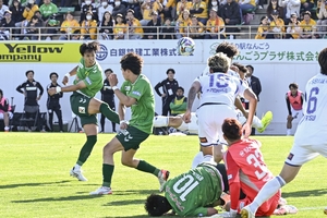 【ヴァンラーレ八戸】須藤の「全緑」ポイント 交代選手の活躍は必須【仙台戦】