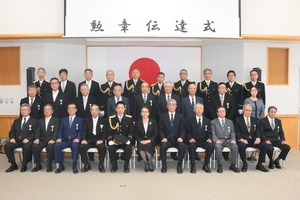 久田さんらに勲記など伝達 青森県警「危険業務従事者叙勲」