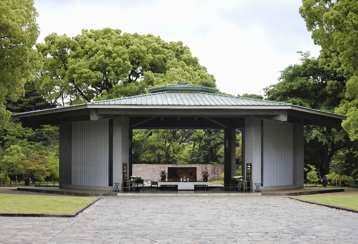 千鳥ケ淵戦没者墓苑=東京都千代田区