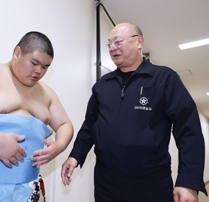 若者頭30年、最後の本場所 綱打ち名人、元十両福ノ里(軽米出身)