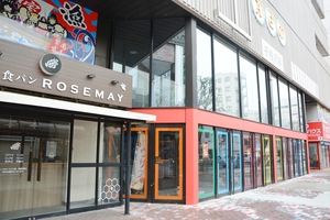 【アエマ】出店者側、不信感あらわ 対応求める工事関係者も