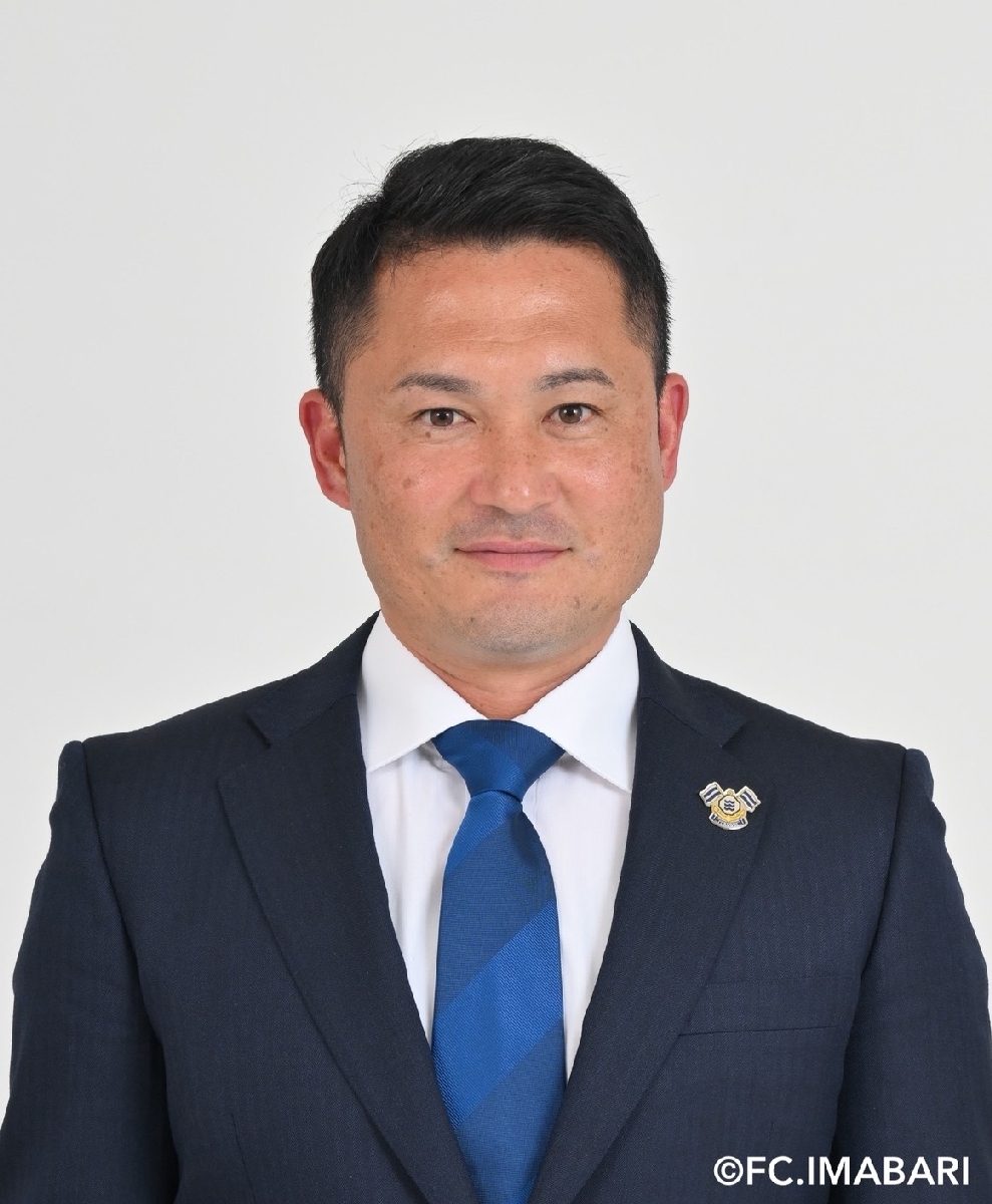 倉石圭二氏