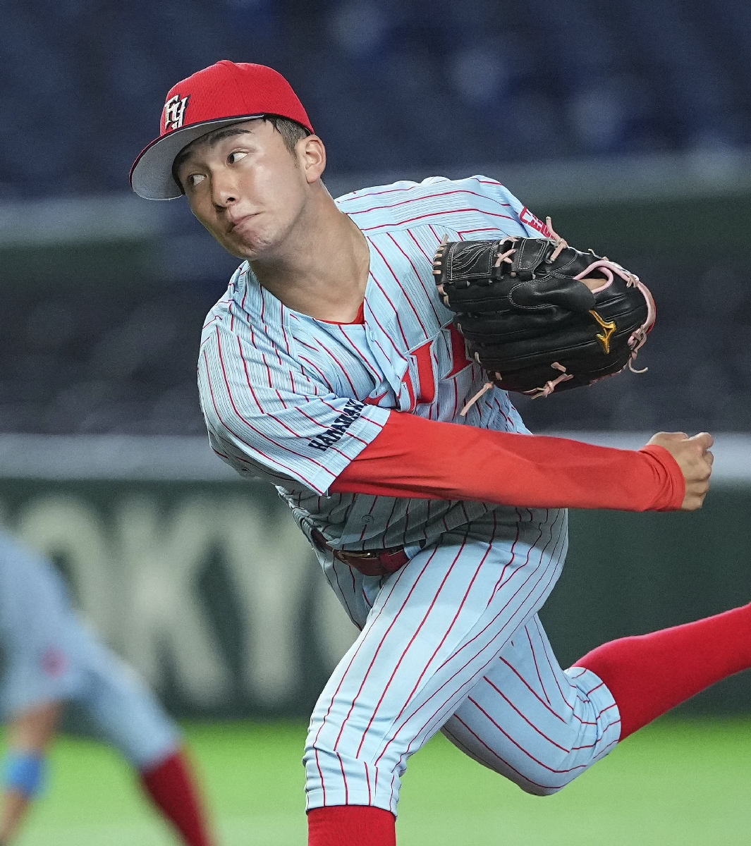 松山大戦に先発した富士大・角田=東京ドーム