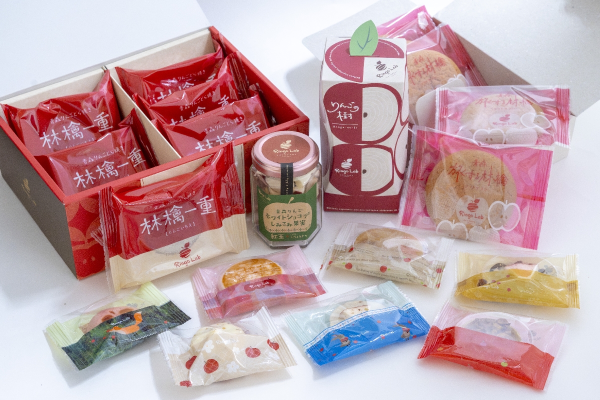リンゴラボで販売されるオリジナル商品の一部