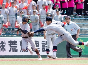 【春季東北高校野球】中盤に拙攻「まだまだ」／青森山田の兜森監督