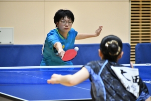 男子古川(佐井TT)、女子稲寺(むつかつTTC)卓球単制す 下北中学校夏季大会