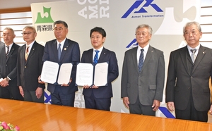 屋根の雪下ろしなどで協力　青森県と県板金工業組合が協定締結