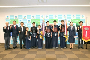 「チーム一丸で優勝したい」 十和田・藤坂北翠館が剣道全国大会へ