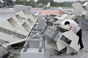 【2026震度６強】エアコン使えず、暑さ不安　特養老人ホーム「福寿草」で室外機倒壊／八戸