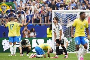 日本、ブラジルに逆転負け　サッカーＷ杯、16強逃す