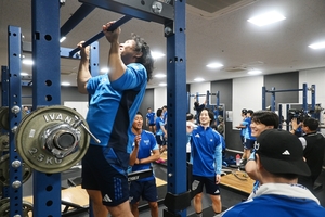 ブレイズ始動 若林監督や生江主将ら、今季の活躍誓う/アジアリーグIH