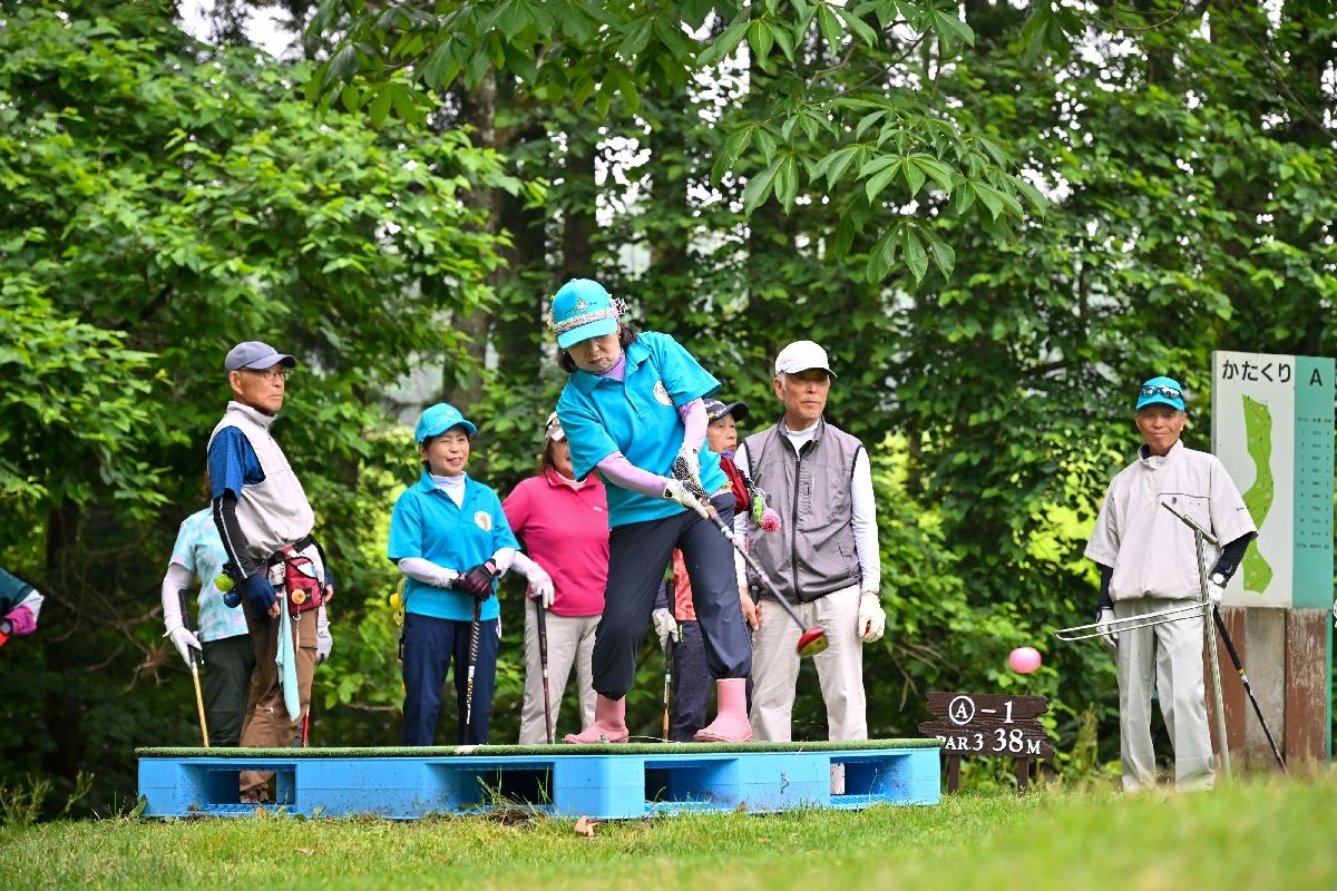 140人パークゴルフで熱戦/あおもり国スポ、十和田でデモ競技