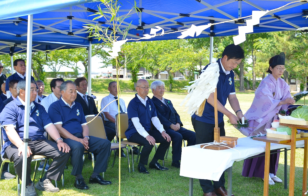 湖水浴シーズンの安全を祈願した修祓式