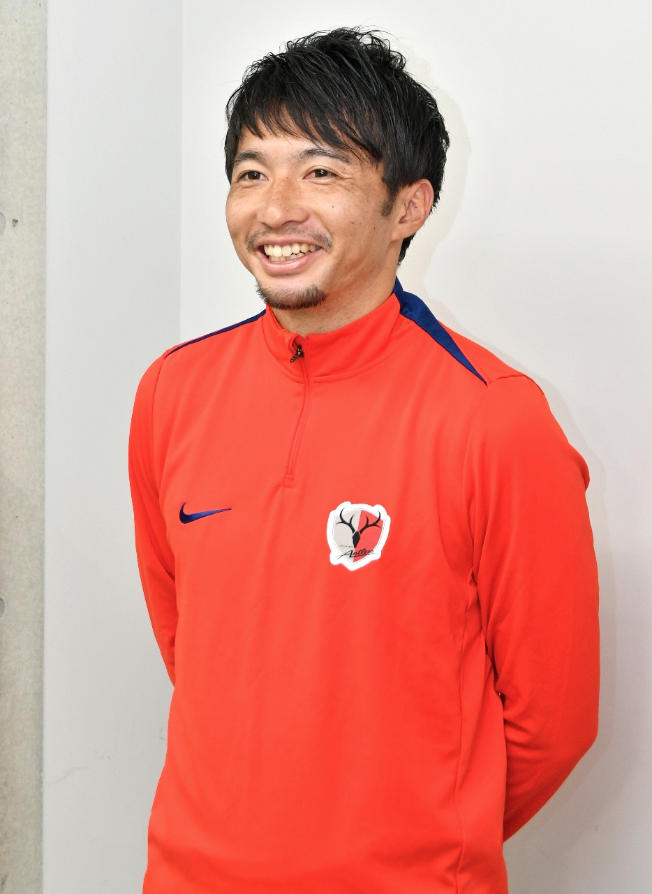 ヴァンラーレ八戸や日本代表への思いを語った柴崎岳選手＝５日、むつ市