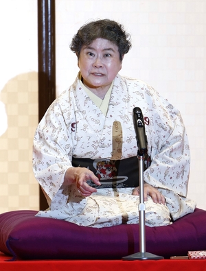 【列島各地・時の人】受刑者の社会復帰を支援する落語家の古今亭菊千代さん