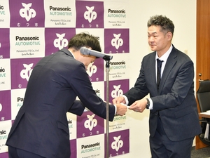 公共交通再編へ民間人材 むつ市とパナソニックITSが協定