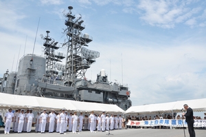 海自護衛艦2隻、八戸入港 「あまぎり」「ゆうぎり」11、12日に一般公開