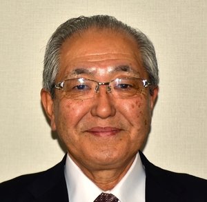 大鰐町長選、山田氏が５選果たす