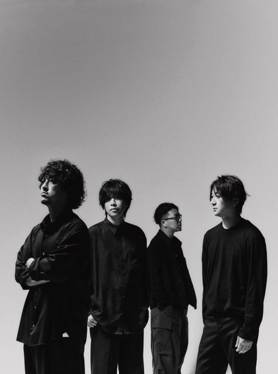内澤崇仁さん（左から２人目）らａｎｄｒｏｐのメンバー（Ｉｍａｇｅ　Ｗｏｒｌｄ提供）