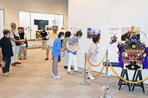 シーズン前に熱気体感 馬事公苑称徳館特別展「青森のまつり図鑑」/十和田