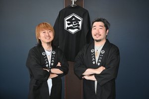 新たな神輿に仲間よ集まれ 「一二三會」、市秋まつりで“初陣”へ/十和田