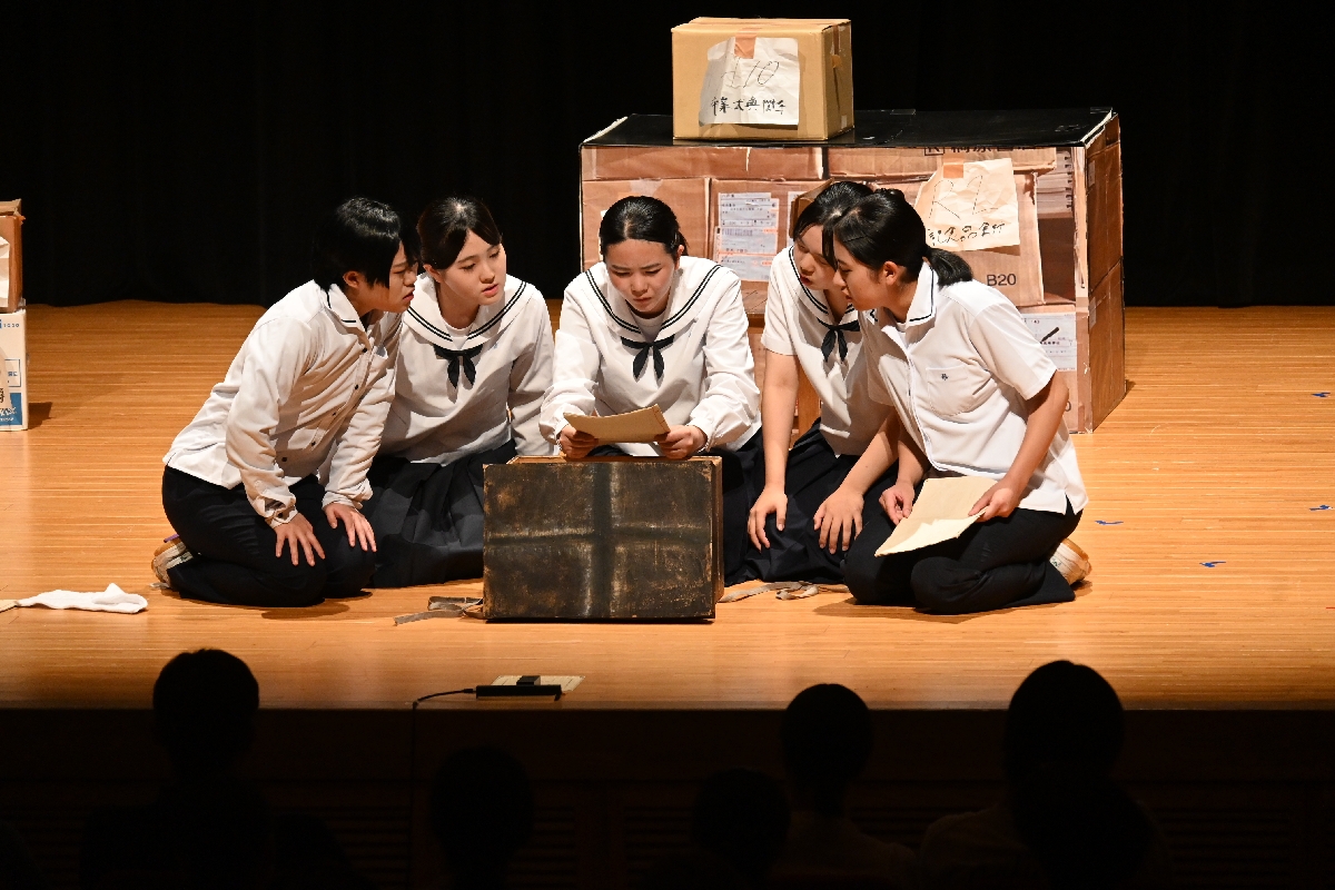高校生が見付けた書類が現代と明治時代を結ぶ