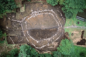 【１万年の謎とロマン】（６）小牧野遺跡（青森市）　100年続いた石運ぶ祭祀か　最大級の環状列石