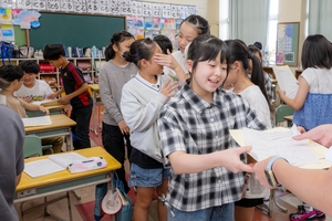 何する? どこ行く? 夏休み　八戸市内の小中学校で終業式