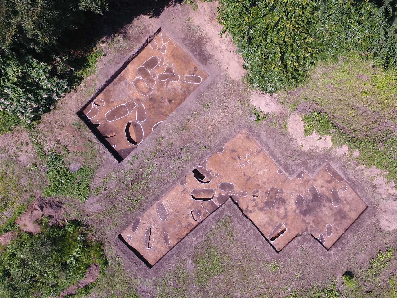 住居跡が見つからない亀ケ岡石器時代遺跡（ＪＯＭＯＮ　ＡＲＣＨＩＶＥＳ提供）