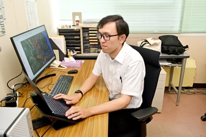 【最前線　研究室の挑戦】八戸工業大　外里健太研究室　土砂災害予測、危険度色分け　斜面の滑りやすさ数値化