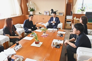 おいらせの魅力、情報発信の在り方考える　町民座談会「かたリバ」初開催