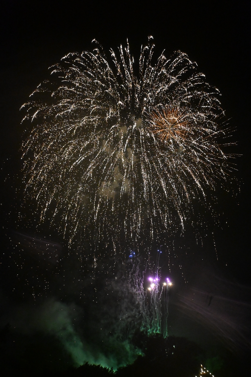 金田一の夜空を焦がしフィナーレを飾った花火