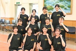 「母への感謝」伝わる作品に 八戸東高書道部「表現力磨き、優勝目指す」 4大会連続の書道パフォーマンス甲子園出場へ《📸×5》