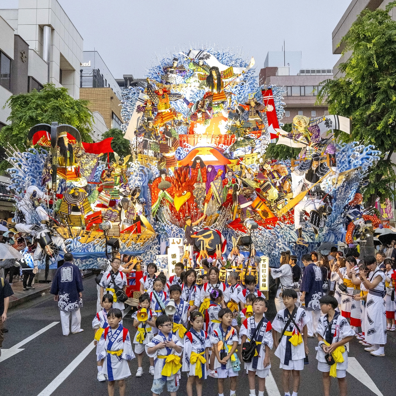 八戸三社大祭の山車審査、今年の最優秀賞は…