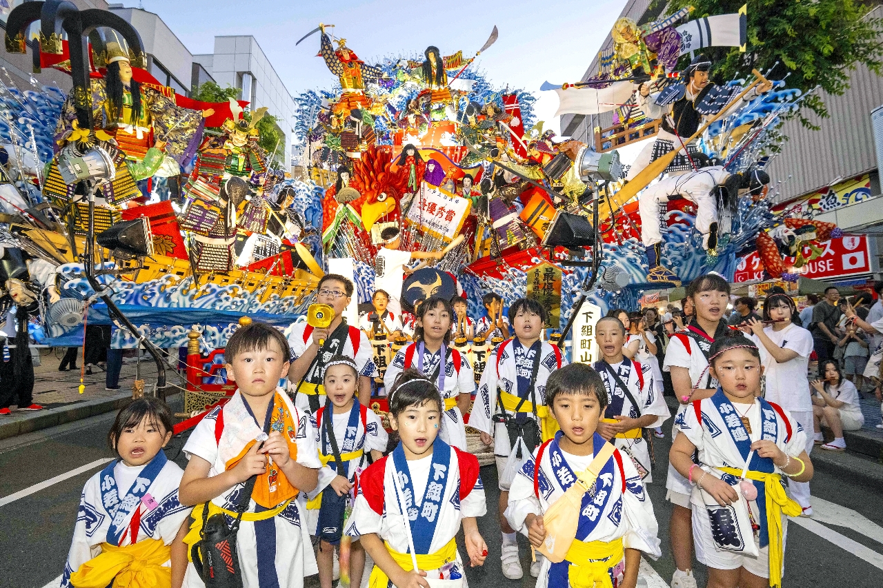 有終 街にお囃子こだま/八戸三社大祭後夜祭